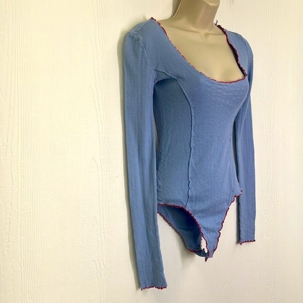 Free People - Nikita Baby Blue Red Trim Ribbed Long Sleeve Bodysuit Size Large - Picture 4 of 12